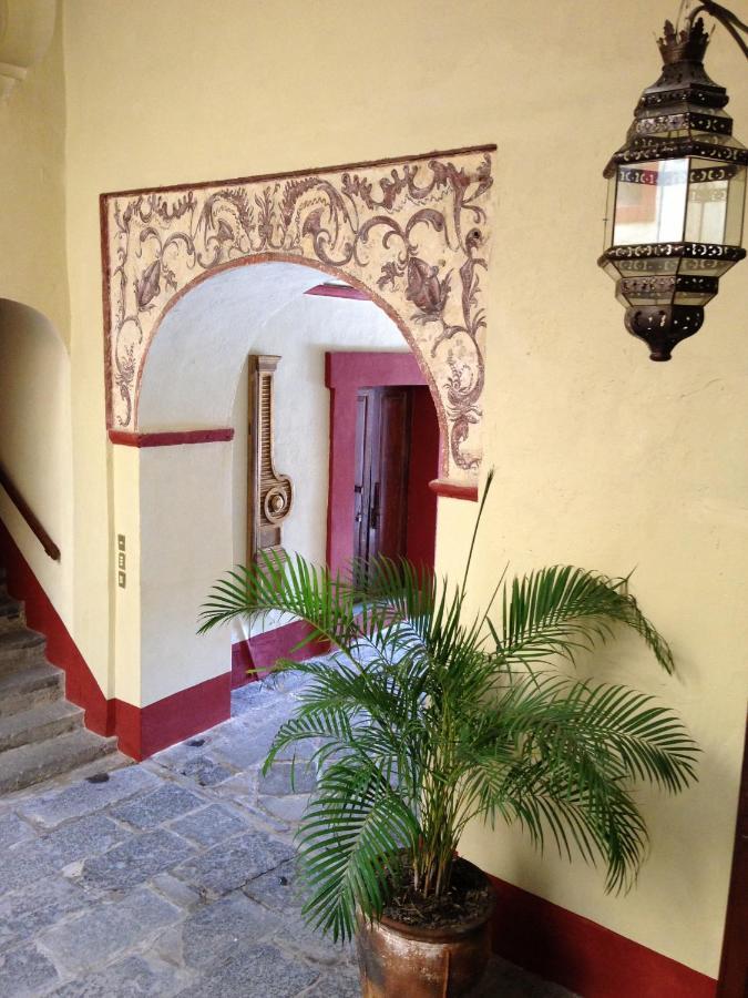 Hotel Travel Puebla Bagian luar foto