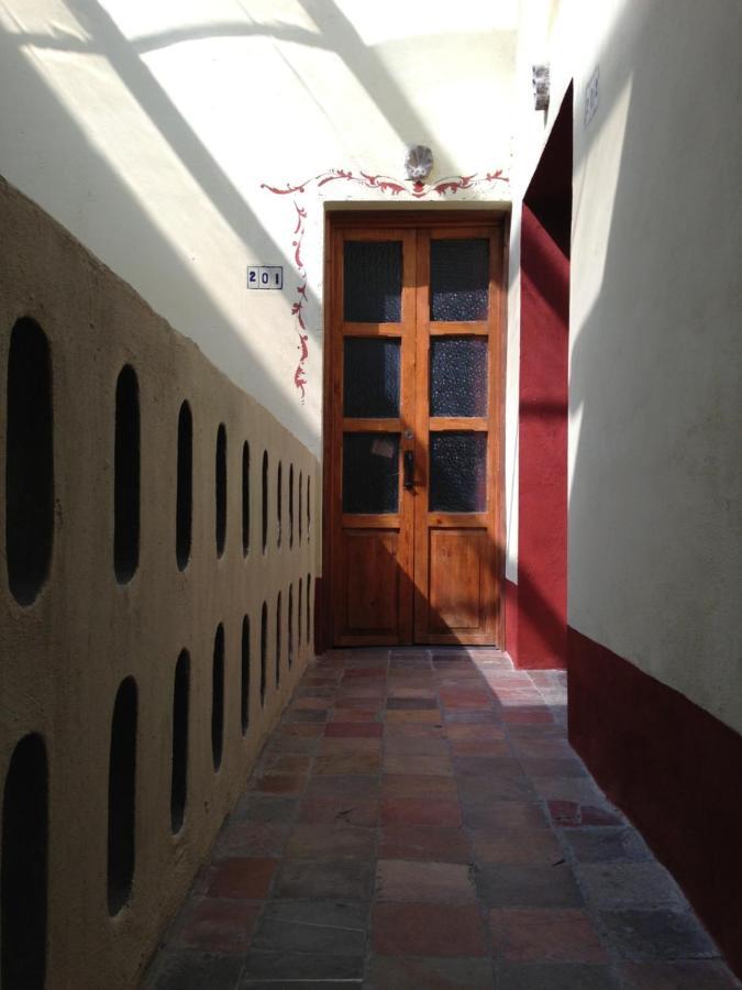 Hotel Travel Puebla Bagian luar foto
